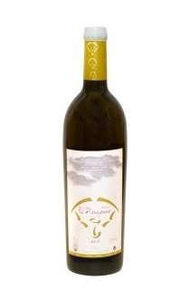 aises distintos, desde 1998.
Es usado en hoteles como el Waldorf Astoria, en Nueva York, o restaurantes como Alain Ducasse, en Nueva York. El Paraguas Atlántico